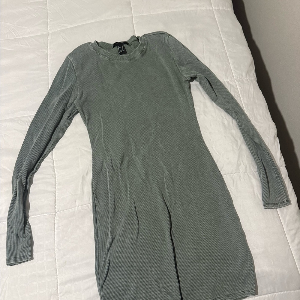 Elegant Green Long Sleeve Dress